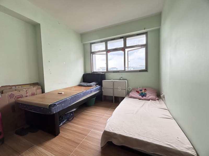 494J Tampines Street 45, 494J  Tampines Street 45, 3 Bedrooms, 990 sqft, HDB Flat For Sale, by Carol Soh, 500175033 - Bedroom - PropertyGuru.com.sg