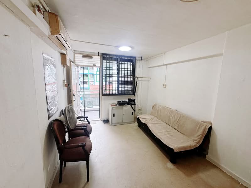 10 Jalan Bukit Ho Swee, 10 Jalan Bukit Ho Swee, 1 Bedroom, 376 sqft, HDB Flat For Sale, by Mark Yeo (杨复中), 500175040 - Living Room - PropertyGuru.com.sg