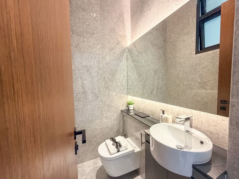 Brand New 3+Attic Terrace Near Sembawang Park, Jalan Sankam, 5 Bedrooms, 4,834 sqft, Terraced House For Sale, by Ken Wu, 500175043 - Bathroom - PropertyGuru.com.sg