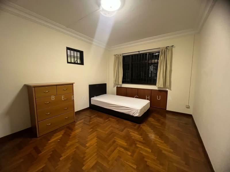 287C Jurong East Street 21, 287C Jurong East Street 21, 3 Bedrooms, 1,550 sqft, HDB Flat For Rent, by Bernard Chua, 500175049 - Bedroom - PropertyGuru.com.sg