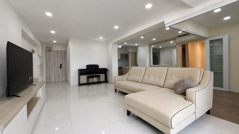 3 Holland Close, 3 Holland Close, 5 Bedrooms, 1,335 sqft, HDB Flat For Sale, by Patrick Poon 潘德名, 500175051 - Living Room - PropertyGuru.com.sg