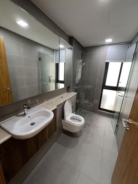 Waterbank at Dakota, 70 Dakota Crescent, Room Rental, 150 sqft, Condominium For Rent, by Steve Voon, 500175075 - Bathroom - PropertyGuru.com.sg