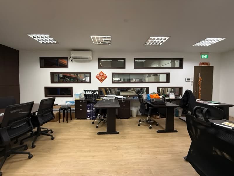 Mega@Woodlands, 39 Woodlands Close, 1,711 sqft, Light Industrial (B1) For Sale, by Valerie Toh, 500175077 - CommercialGuru.com.sg
