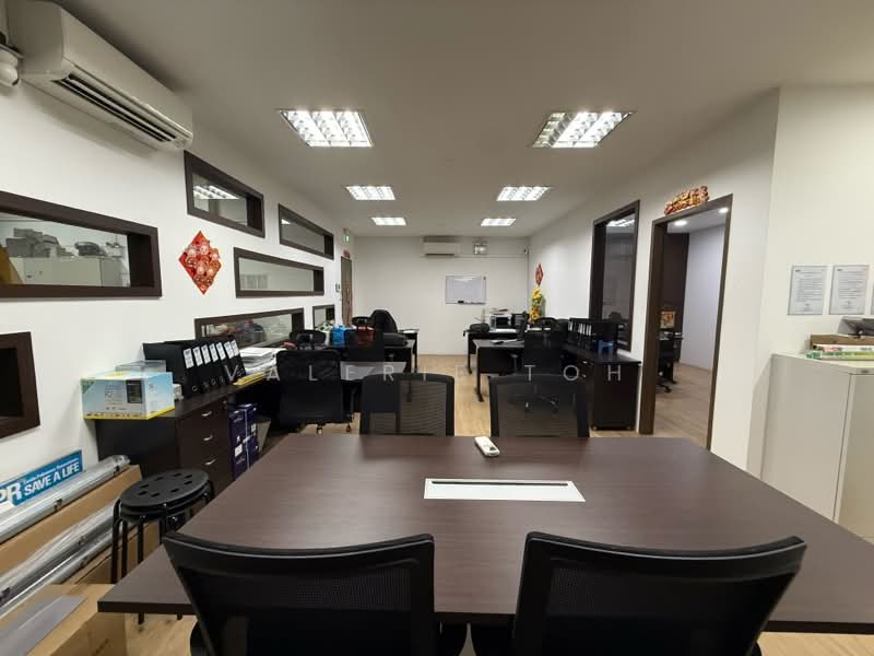 Mega@Woodlands, 39 Woodlands Close, 1,711 sqft, Light Industrial (B1) For Sale, by Valerie Toh, 500175077 - Interior - CommercialGuru.com.sg