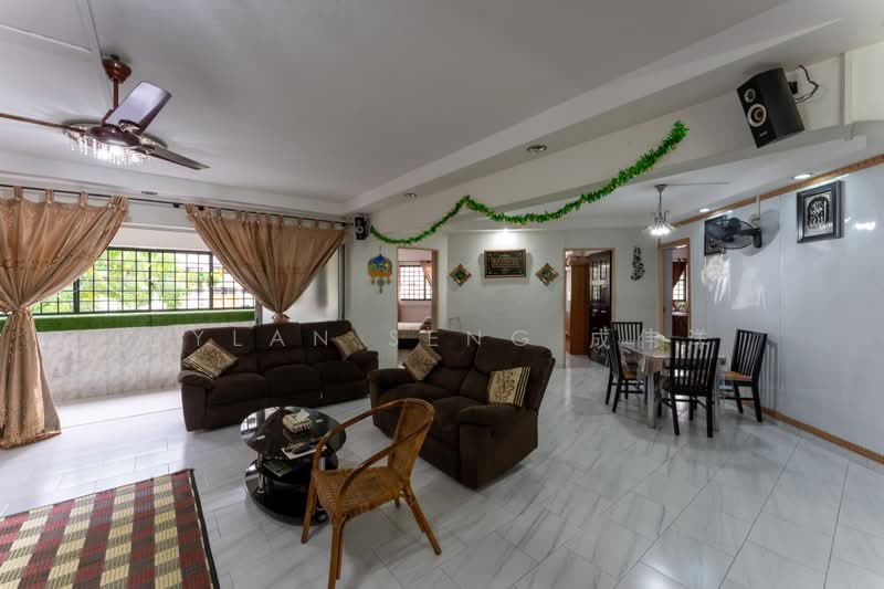 202 Bukit Batok Street 21, 202 Bukit Batok Street 21, 3 Bedrooms, 1,432 sqft, HDB Flat For Sale, by Dylan Seng 成伟洋, 500175079 - Living Room - PropertyGuru.com.sg