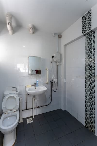 202 Bukit Batok Street 21, 202 Bukit Batok Street 21, 3 Bedrooms, 1,432 sqft, HDB Flat For Sale, by Dylan Seng 成伟洋, 500175079 - PropertyGuru.com.sg