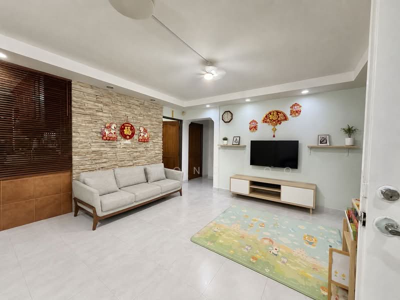154 Jalan Teck Whye, 154 Jalan Teck Whye, 3 Bedrooms, 1,076 sqft, HDB Flat For Sale, by Raymond Foo, 500175083 - Living Room - PropertyGuru.com.sg
