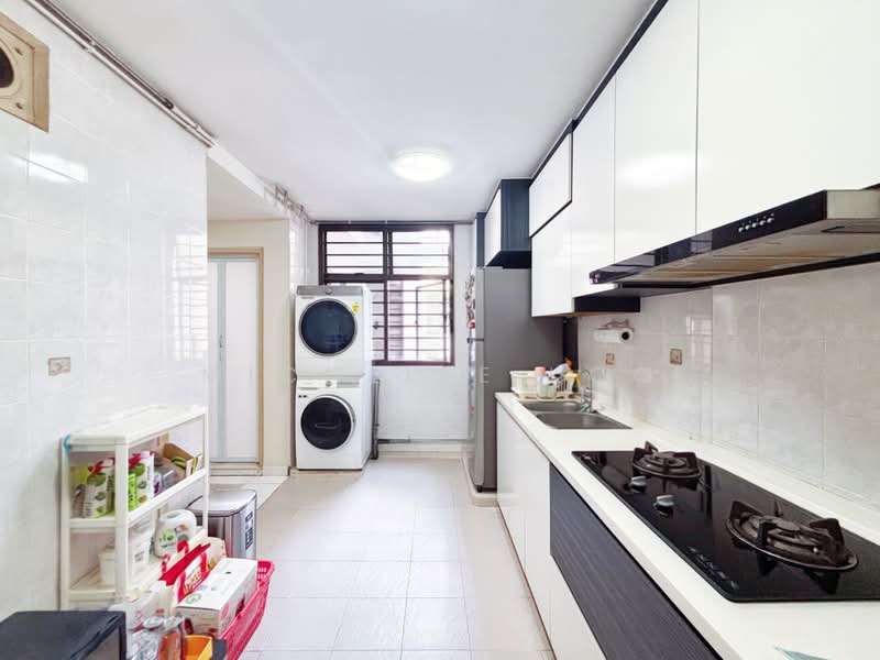 470 Segar Road, 470 Segar Road, 3 Bedrooms, 1,184 sqft, HDB Flat For Sale, by Michelle Koo, 500175089 - Kitchen - PropertyGuru.com.sg