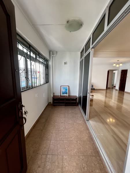 863 Yishun Avenue 4, 863 Yishun Avenue 4, 3 Bedrooms, 1,313 sqft, HDB Flat For Rent, by Kevin Su, 500175091 - Entrance - PropertyGuru.com.sg