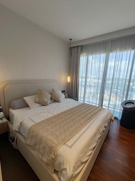 Sea Horizon, 11 Pasir Ris Rise, 4 Bedrooms, 1,335 sqft, Executive Condominium For Sale, by Eric Toh, 500175094 - Master Bedroom - PropertyGuru.com.sg
