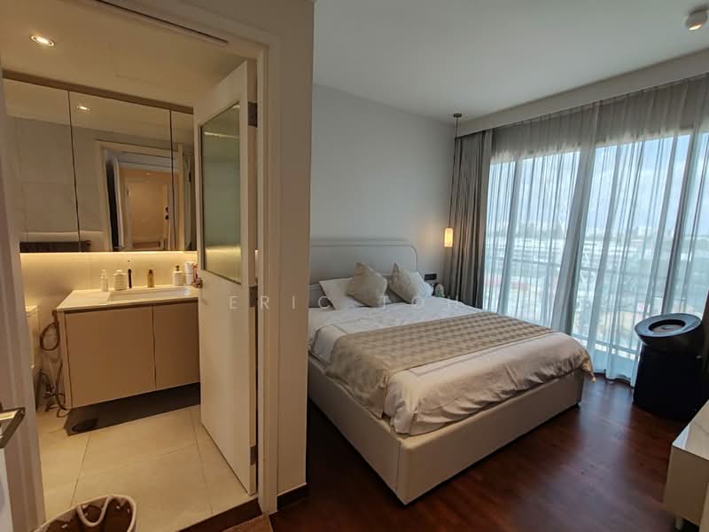 Sea Horizon, 11 Pasir Ris Rise, 4 Bedrooms, 1,335 sqft, Executive Condominium For Sale, by Eric Toh, 500175094 - Master Bedroom - PropertyGuru.com.sg