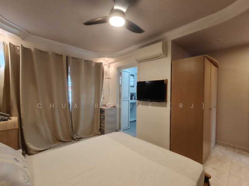 502 Choa Chu Kang Street 51, 502 Choa Chu Kang Street 51, 3 Bedrooms, 1,356 sqft, HDB Flat For Sale, by Chua RenJie (RJ), 500175105 - Bedroom - PropertyGuru.com.sg