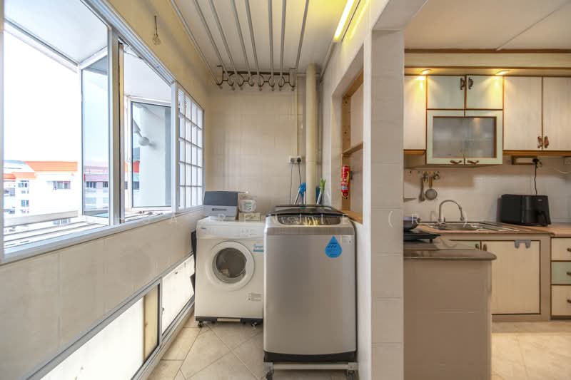 502 Choa Chu Kang Street 51, 502 Choa Chu Kang Street 51, 3 Bedrooms, 1,356 sqft, HDB Flat For Sale, by Chua RenJie (RJ), 500175105 - Kitchen - PropertyGuru.com.sg