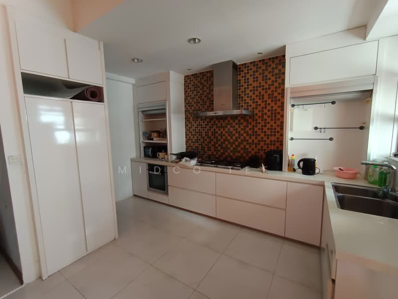 Kim Sia Court, 9 Jalan Jintan, Room Rental, 150 sqft, Apartment For Rent, by Midco Tee, 500175107 - Kitchen - PropertyGuru.com.sg