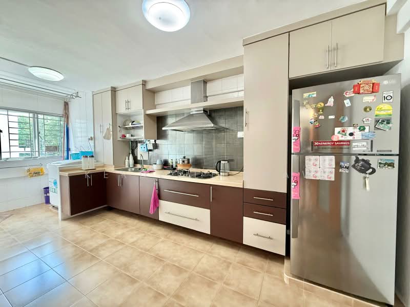 154 Yishun Street 11, 154 Yishun Street 11, 3 Bedrooms, 1,200 sqft, HDB Flat For Rent, by Kerdelle Khaw, 500175112 - Kitchen - PropertyGuru.com.sg
