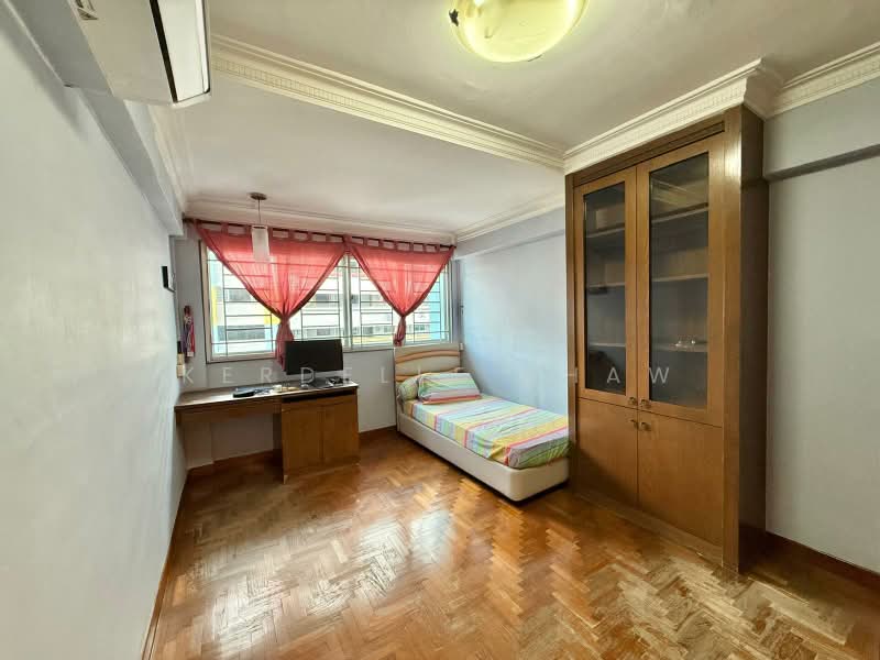 154 Yishun Street 11, 154 Yishun Street 11, 3 Bedrooms, 1,200 sqft, HDB Flat For Rent, by Kerdelle Khaw, 500175112 - Bedroom - PropertyGuru.com.sg