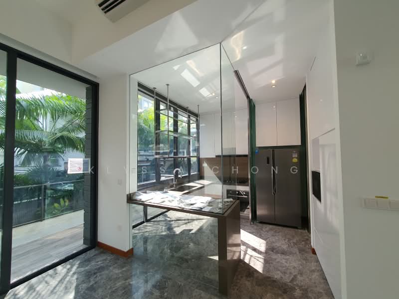 Alana, Sunrise Terrace, 4 Bedrooms, 3,358 sqft, Terraced House For Sale, by Klyssa Chong, 500175124 - Kitchen - PropertyGuru.com.sg