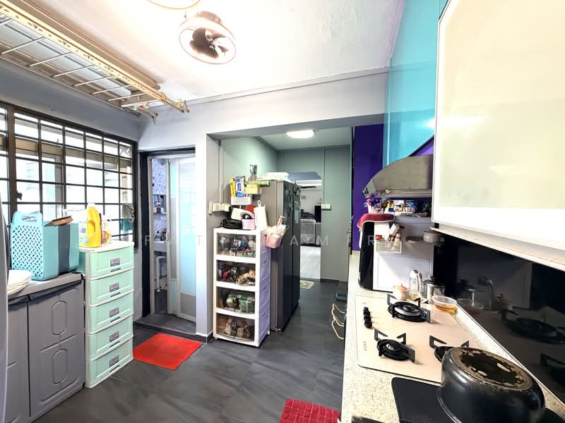 230 Choa Chu Kang Central, 230 Choa Chu Kang Central, 3 Bedrooms, 1,151 sqft, HDB Flat For Sale, by Fatin Amira, 500175125 - Kitchen - PropertyGuru.com.sg