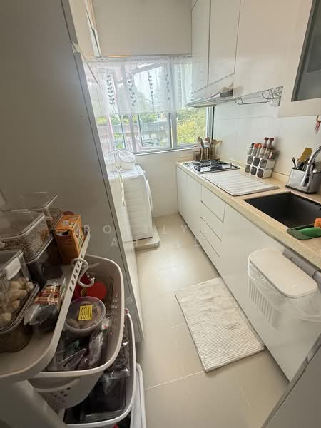 120A Rivervale Drive, 120A Rivervale Drive, 3 Bedrooms, 1,302 sqft, HDB Flat For Sale, by Roselynn Ahmad, 500175129 - Kitchen - PropertyGuru.com.sg
