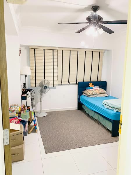 510 Serangoon North Avenue 4, 510 Serangoon North Avenue 4, 3 Bedrooms, 1,313 sqft, HDB Flat For Sale, by Chris Tan, 500175131 - Bedroom - PropertyGuru.com.sg