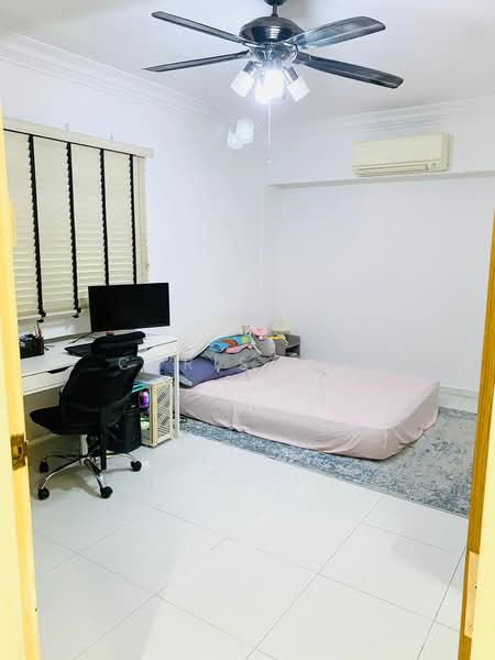 510 Serangoon North Avenue 4, 510 Serangoon North Avenue 4, 3 Bedrooms, 1,313 sqft, HDB Flat For Sale, by Chris Tan, 500175131 - Bedroom - PropertyGuru.com.sg