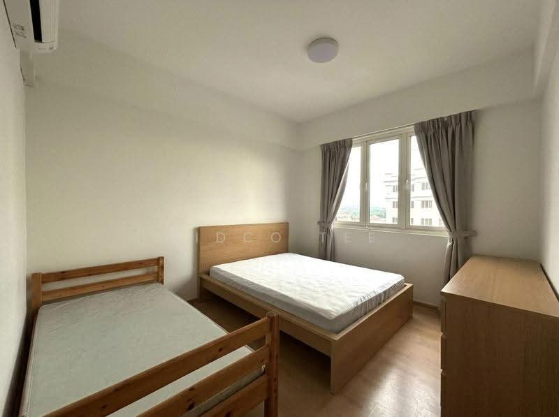 Castle Green, 485 Yio Chu Kang Road, Room Rental, 120 sqft, Condominium For Rent, by Midco Tee, 500175134 - Bedroom - PropertyGuru.com.sg