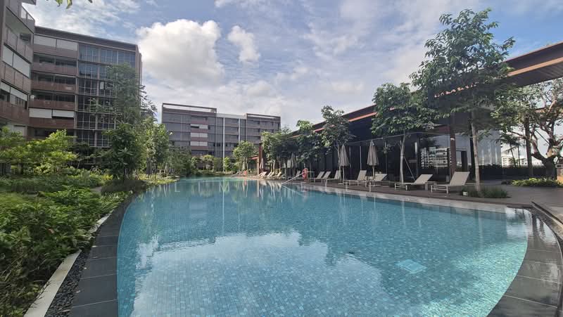Pasir Ris 8, 8 Pasir Ris Drive 8, 1 Bedroom, 538 sqft, Apartment For Sale, by Lim Weili, 500175143 - Exterior - PropertyGuru.com.sg