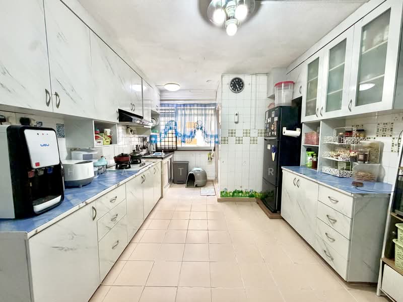 430 Choa Chu Kang Avenue 4, 430 Choa Chu Kang Avenue 4, 3 Bedrooms, 1,119 sqft, HDB Flat For Sale, by Hidayat Shariff, 500175150 - Kitchen - PropertyGuru.com.sg