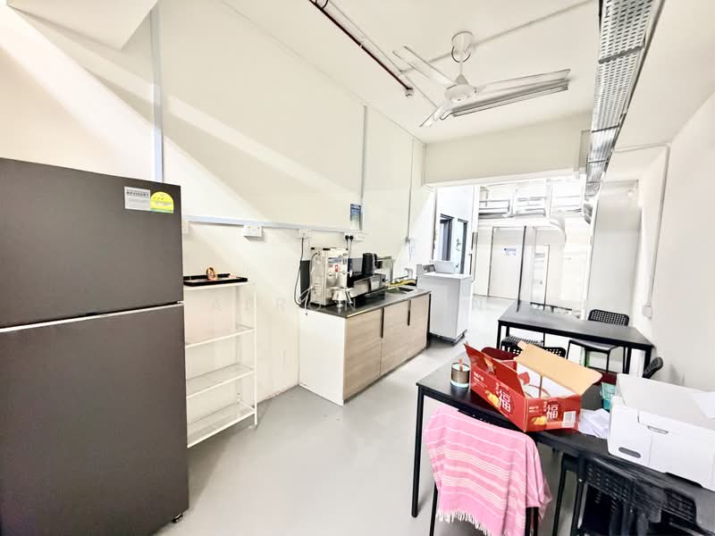 Tuas Cove Industrial Centre, 53A Tuas South Avenue 1, 9,289 sqft, Factory / Workshop (B2) For Sale, by Aeron Tan, 500175158 - Kitchen - CommercialGuru.com.sg