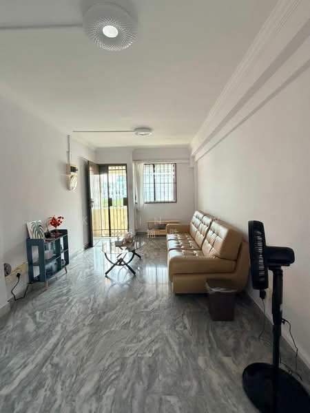 711 Clementi West Street 2, 711 Clementi West Street 2, Room Rental, 120 sqft, HDB Flat For Rent, by Kevin Aw 胡锦胜, 500175163 - Living Room - PropertyGuru.com.sg