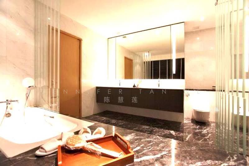 One Shenton, 1 Shenton Way, 5 Bedrooms, 9,139 sqft, Condominium For Sale, by Jennifer Tan WL 陈慧莲, 500175174 - Bathroom - PropertyGuru.com.sg