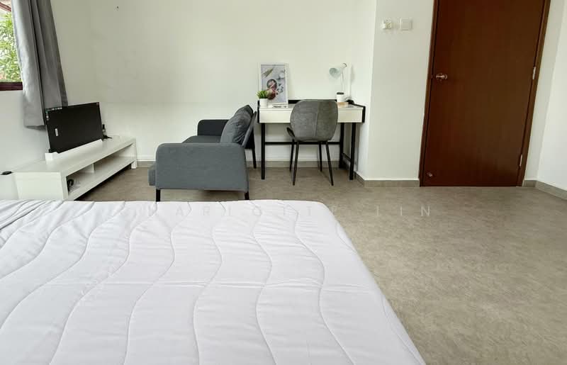 signature, , Studio, 300 sqft, Apartment For Rent, by Charlotte Lin, 500175186 - Bedroom - PropertyGuru.com.sg