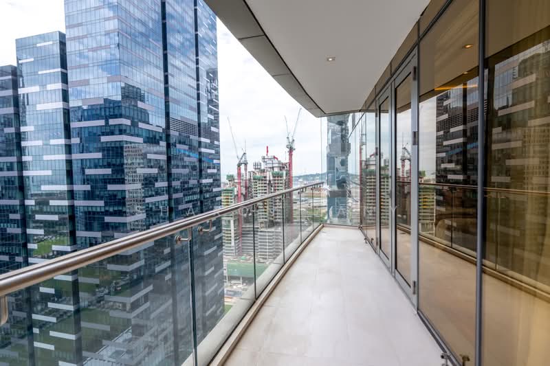 One Shenton, 1 Shenton Way, 4 Bedrooms, 5,651 sqft, Condominium For Sale, by Sharon Jany, 500175198 - Balcony - PropertyGuru.com.sg