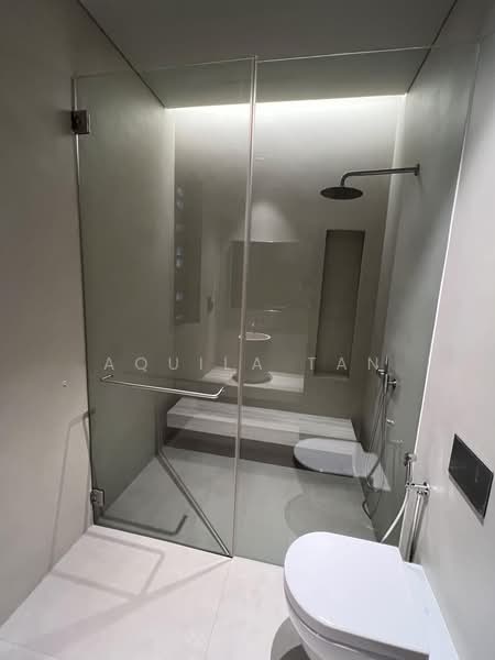 One Tree Hill Detached House, , 3 Bedrooms, 5,220 sqft, Detached House For Sale, by Aquila Tan, 500175200 - Bathroom - PropertyGuru.com.sg