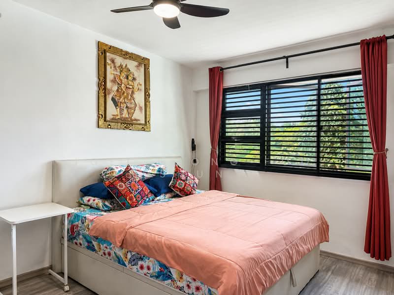 550B Segar Road, 550B Segar Road, 4 Bedrooms, 1,216 sqft, HDB Flat For Sale, by Joel Leong Foo Shun, 500175203 - Master Bedroom - PropertyGuru.com.sg