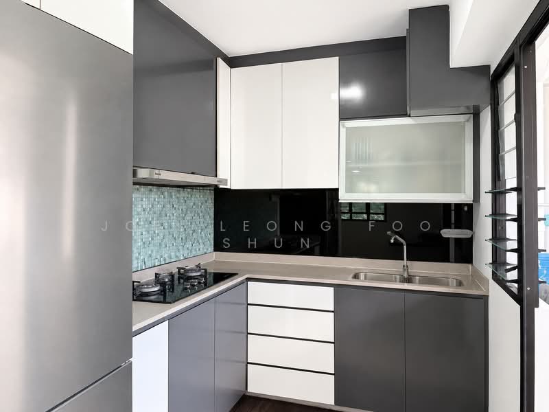 550B Segar Road, 550B Segar Road, 4 Bedrooms, 1,216 sqft, HDB Flat For Sale, by Joel Leong Foo Shun, 500175203 - Kitchen - PropertyGuru.com.sg