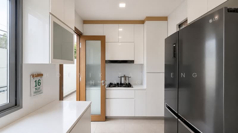 Freehold Wide Frontage Semi-D With Basement, Lift & 6 Ensuites near Serangoon Garden Circles, , 7 Bedrooms, 5,880 sqft, Semi-Detached House For Sale, by Phoenix Tan Feng Huang, 500175204 - Kitchen - PropertyGuru.com.sg