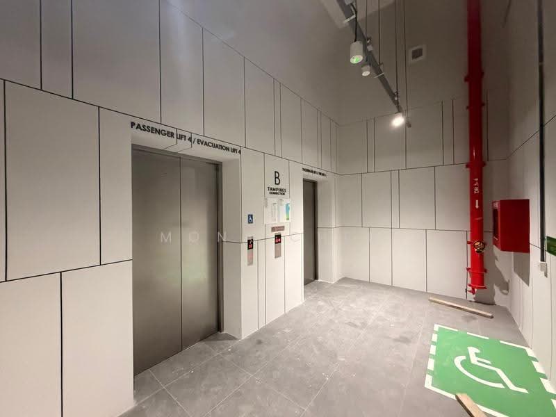 Tampines Connection, 2 Tampines North Drive 4, Pasir Ris / Tampines, 2,045 sqft, Factory / Workshop (B2) For Rent, by Mona Chen, 500175205 - Lobby - CommercialGuru.com.sg