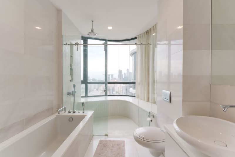 Skyline 360, 68 St. Thomas Walk, 4 Bedrooms, 2,131 sqft, Condominium For Rent, by Mike ., 500175210 - Bathroom - PropertyGuru.com.sg