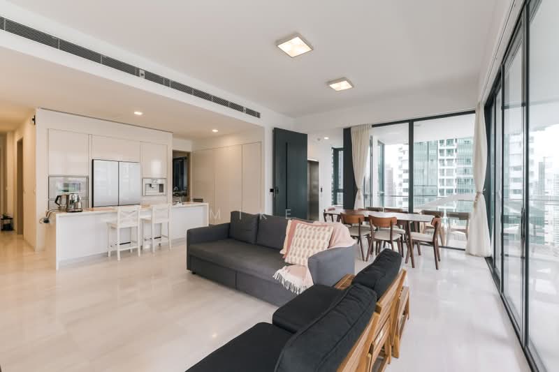 Skyline 360, 68 St. Thomas Walk, 4 Bedrooms, 2,131 sqft, Condominium For Rent, by Mike ., 500175210 - Living Room - PropertyGuru.com.sg