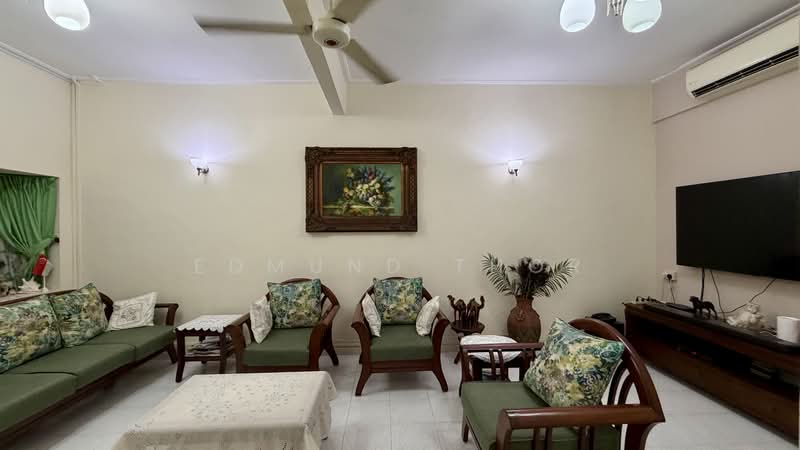 Hoover Park, Chun Tin Road, 3 Bedrooms, 1,700 sqft, Terraced House For Sale, by Edmund Thor, 500175212 - Living Room - PropertyGuru.com.sg