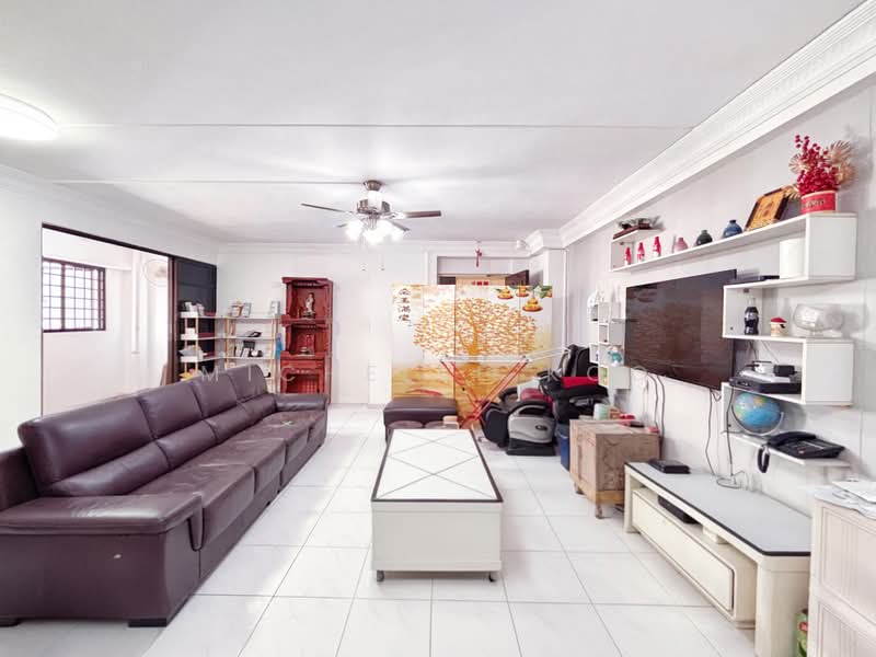 670 Choa Chu Kang Crescent, 670 Choa Chu Kang Crescent, 4 Bedrooms, 1,334 sqft, HDB Flat For Sale, by Michelle Koo, 500175213 - Living Room - PropertyGuru.com.sg