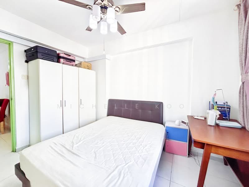 670 Choa Chu Kang Crescent, 670 Choa Chu Kang Crescent, 4 Bedrooms, 1,334 sqft, HDB Flat For Sale, by Michelle Koo, 500175213 - Bedroom - PropertyGuru.com.sg