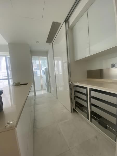 Reflections at Keppel Bay, , 3 Bedrooms, 1,227 sqft, Condominium For Sale, by Erlinda Efendi, 500175215 - Interior - PropertyGuru.com.sg