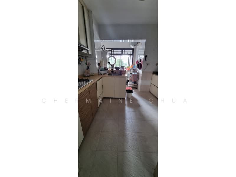 147 Lorong 2 Toa Payoh, 147 Lorong 2 Toa Payoh, Room Rental, 150 sqft, HDB Flat For Rent, by Chermaine Chua, 500175216 - Kitchen - PropertyGuru.com.sg