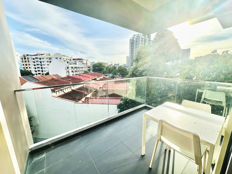 Sims Edge, 1 Geylang East Avenue 2, 2 Bedrooms, 581 sqft, Condominium For Rent, by Eric See, 500175217 - Balcony - PropertyGuru.com.sg