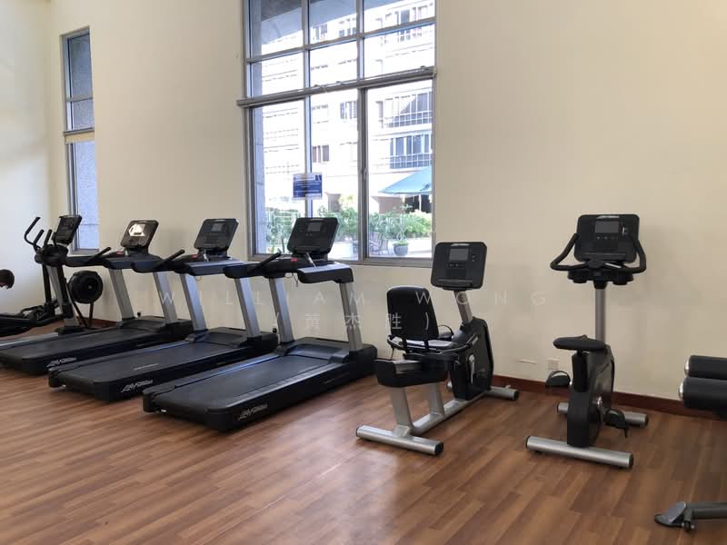UE Square, 207 River Valley Road, 2 Bedrooms, 1,163 sqft, Apartment For Rent, by William Wong (黃杰胜), 500175219 - Gym - PropertyGuru.com.sg