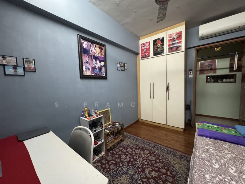 Lilydale, 560 Yishun Ave 6, Room Rental, 120 sqft, Condominium For Rent, by S. Pramchand, 500175227 - Bedroom - PropertyGuru.com.sg