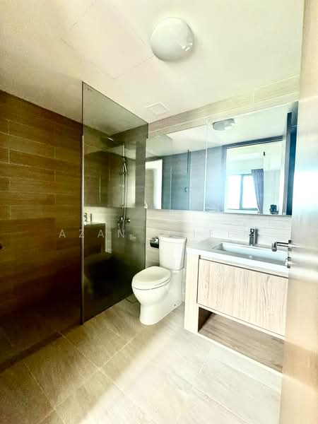 Kingsford Waterbay, 84 Upper Serangoon View, 2 Bedrooms, 689 sqft, Condominium For Sale, by Azan Arifin, 500175247 - Bathroom - PropertyGuru.com.sg