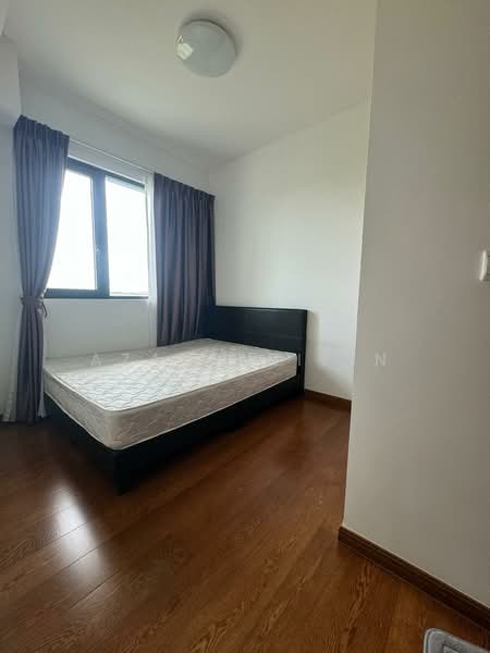 Kingsford Waterbay, 84 Upper Serangoon View, 2 Bedrooms, 689 sqft, Condominium For Sale, by Azan Arifin, 500175247 - Bedroom - PropertyGuru.com.sg
